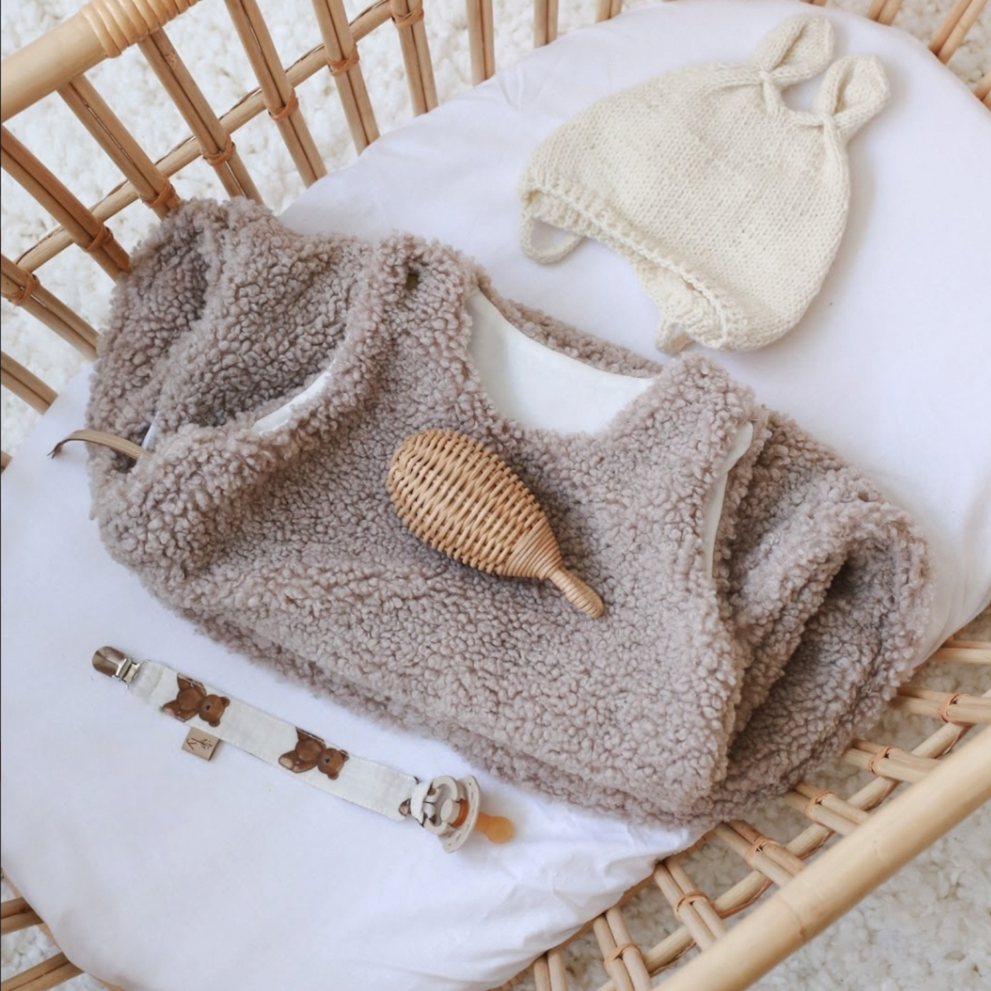 Teddy sleeping bag taupe