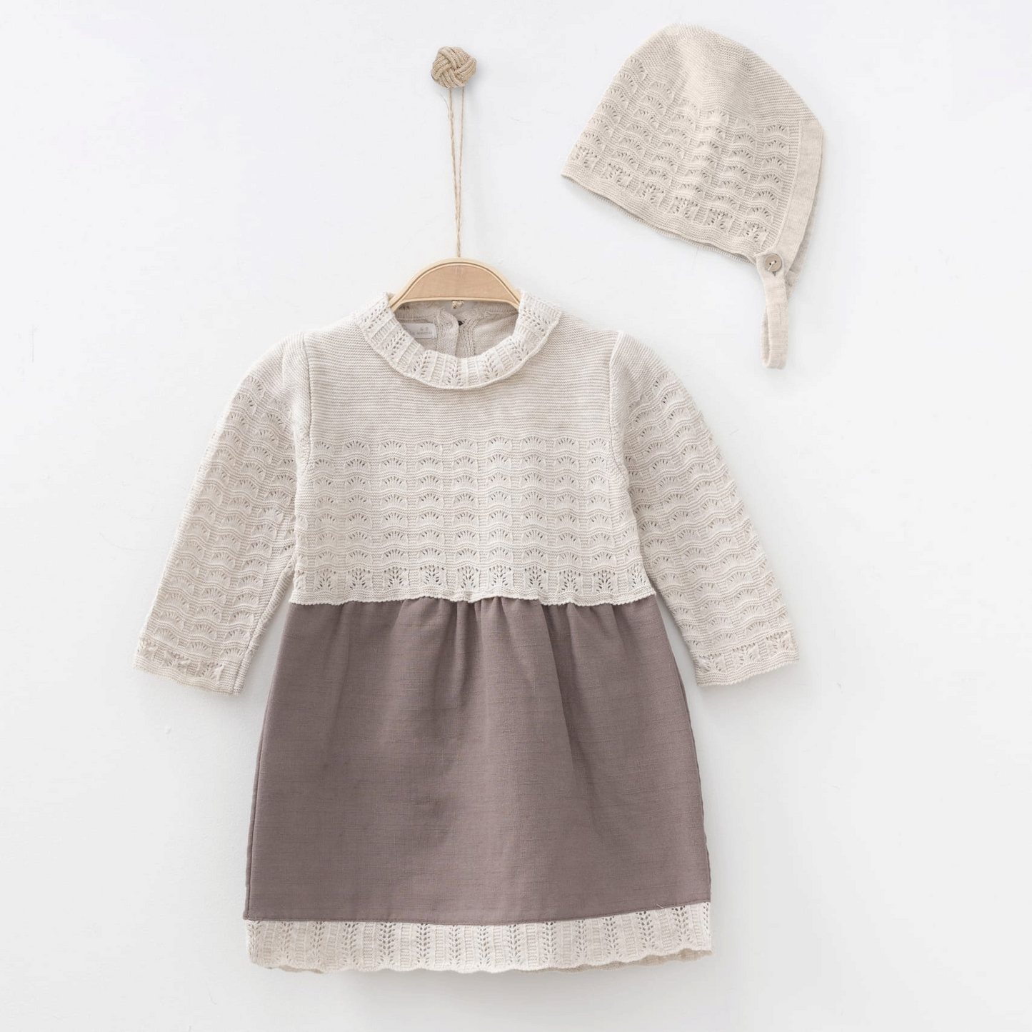 Knitted dress with hat