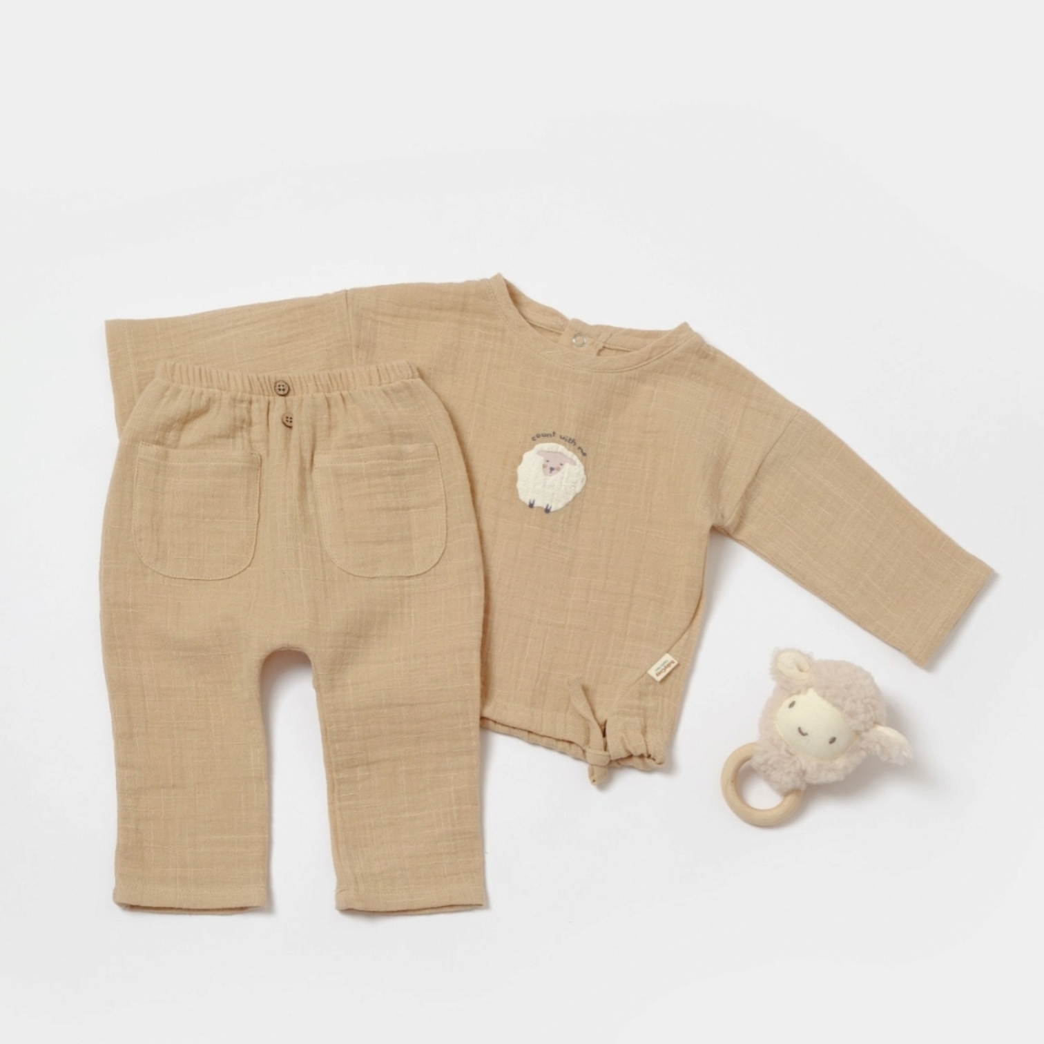 Sheep dreams - Liam & Lilly