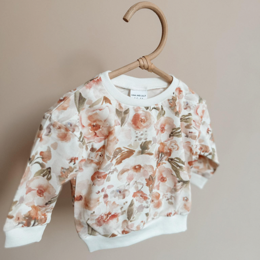 Sweater Roses - Liam & Lilly