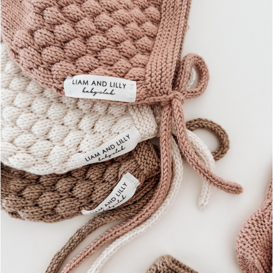 Perla bonnet & socks set - Liam & Lilly
