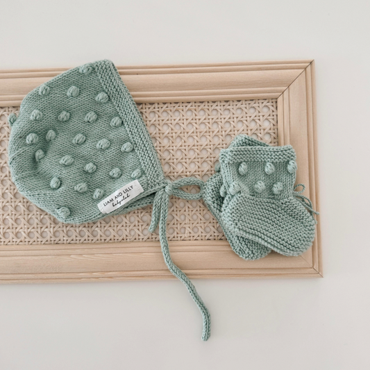 Popcorn bonnet & socks set - Liam & Lilly