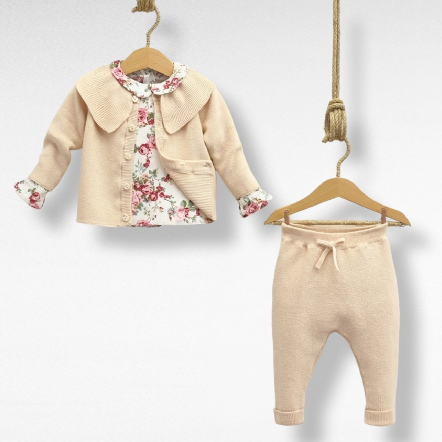 Ruffle flower - Liam & Lilly