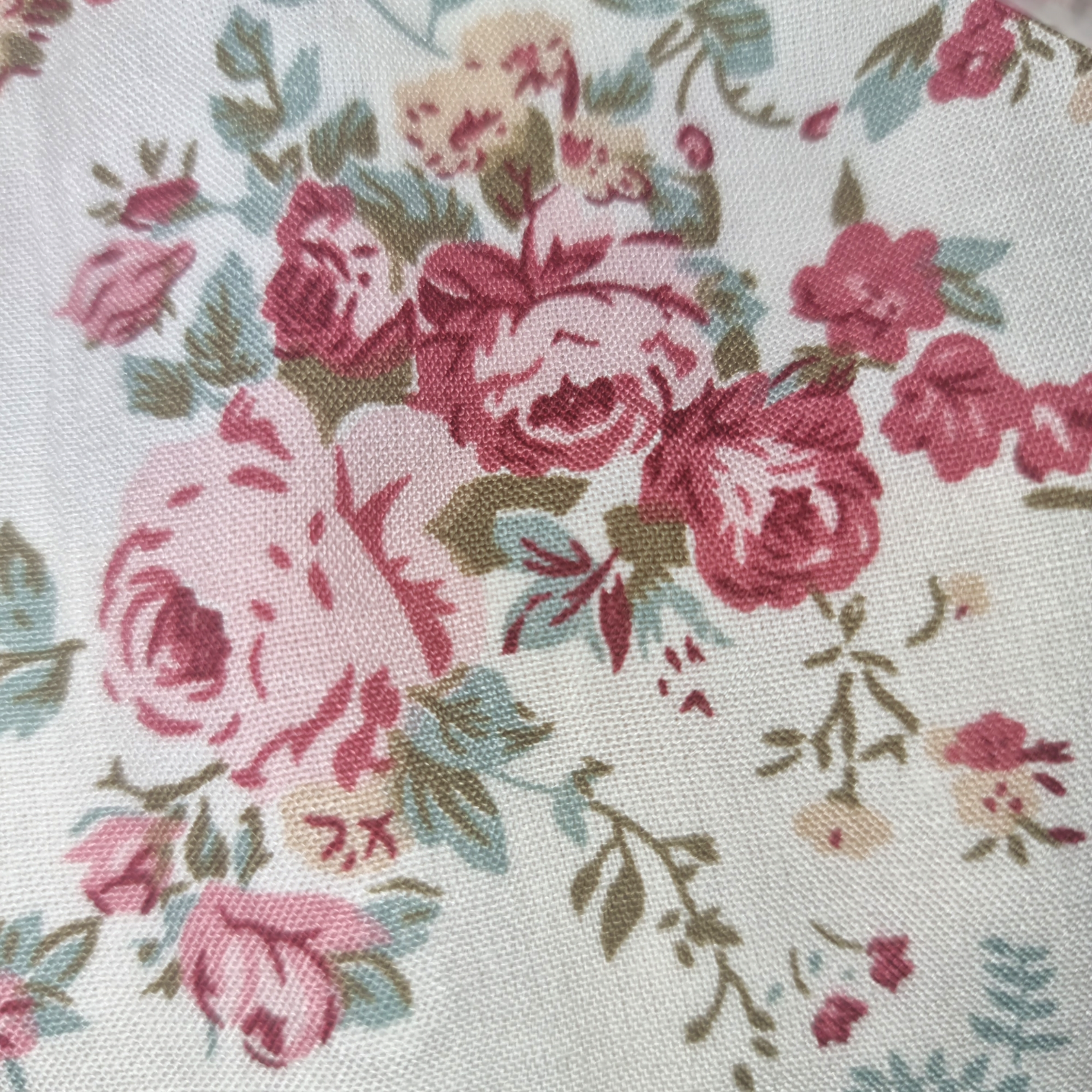 Ruffle flower - Liam & Lilly