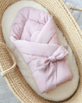 Load image into Gallery viewer, Babywrap powder pink newborn