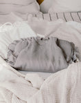 Load image into Gallery viewer, Ruffled grey sleepingbag