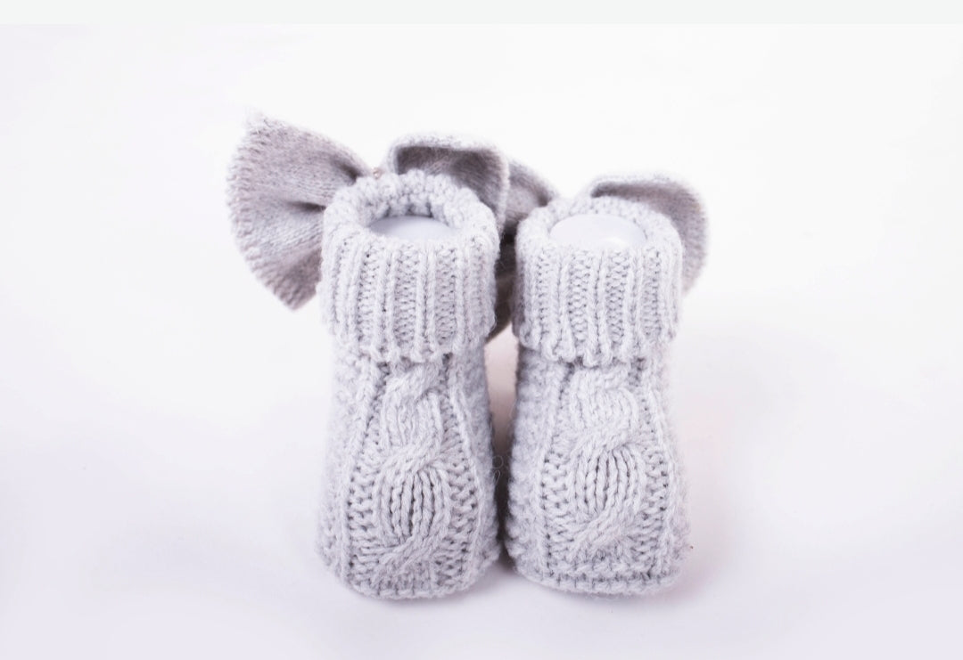 Booties with a bow and rhinestones - Liam & Lilly