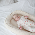 Load image into Gallery viewer, Babynest bow beige
