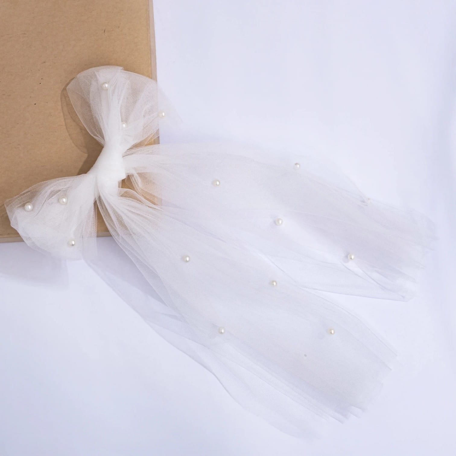 Pearl hairclip