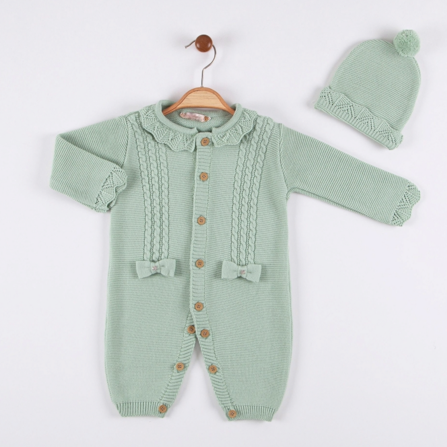 Girly onesie with hat