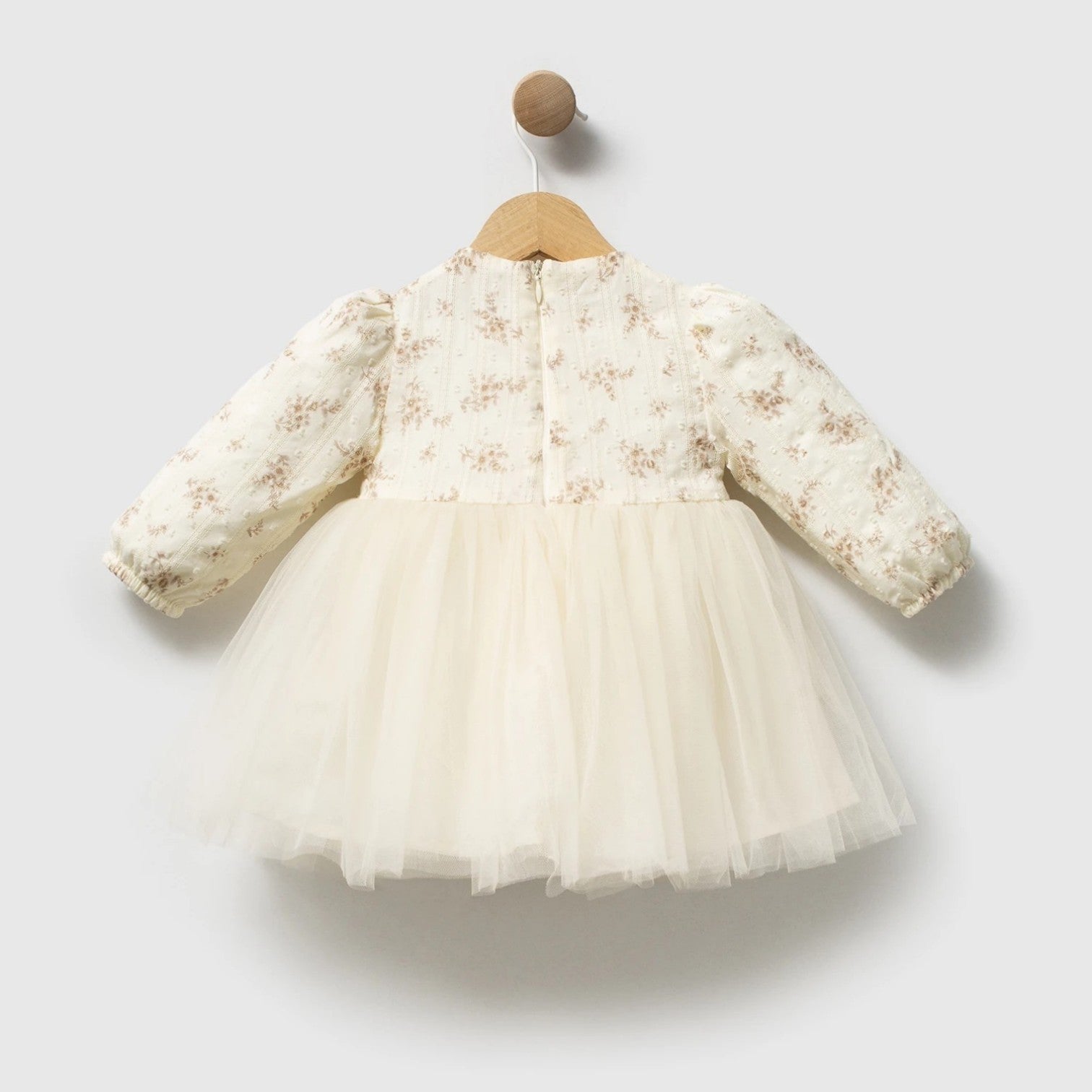 Ethereal cape