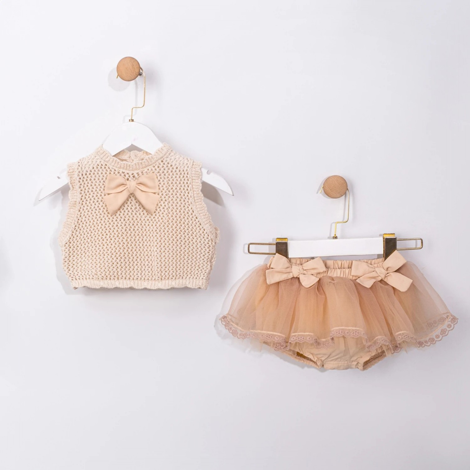 Blush bow set