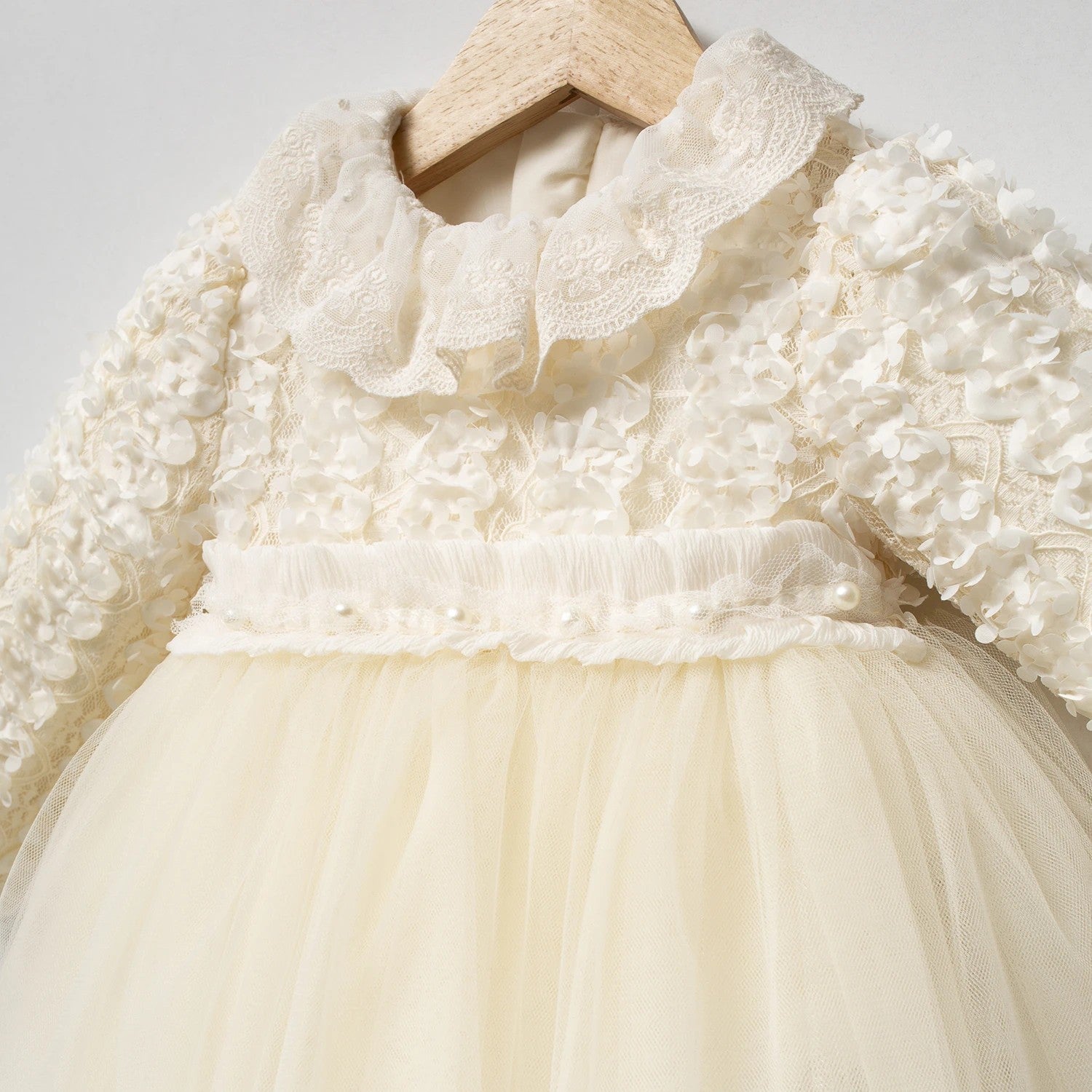 Lace dress