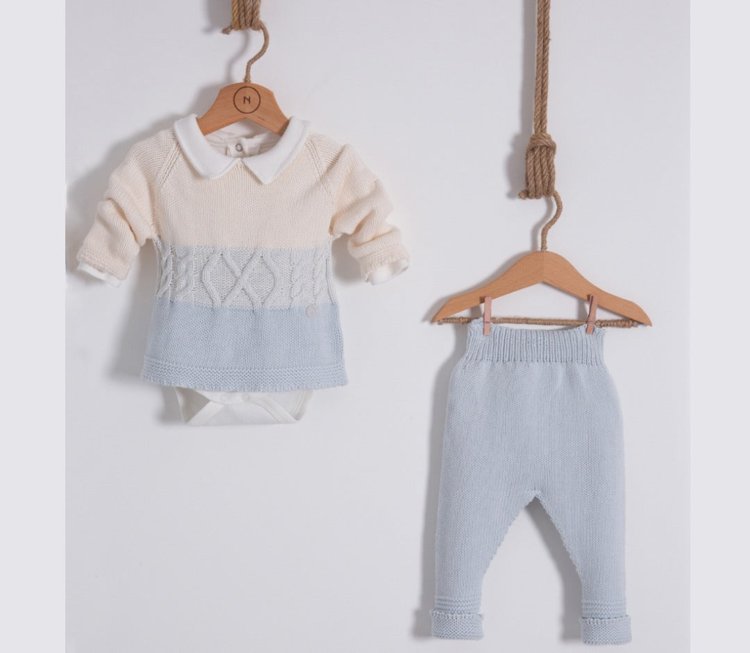 Charming three-pieces blue set boy