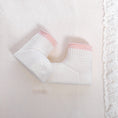 Load image into Gallery viewer, Newborn six pieces giftset sweet girl
