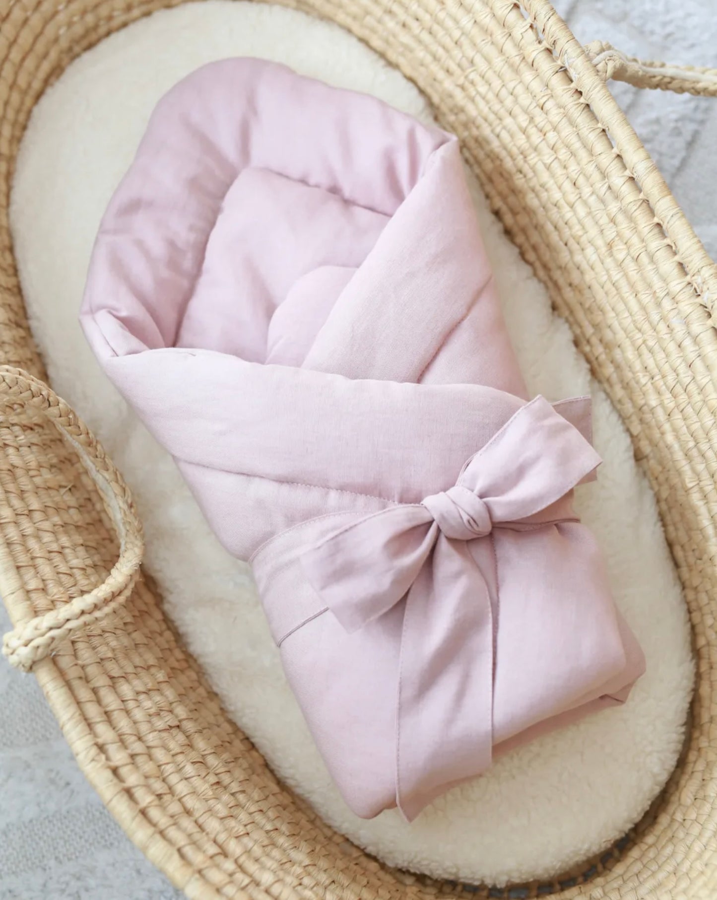 Babywrap powder pink newborn
