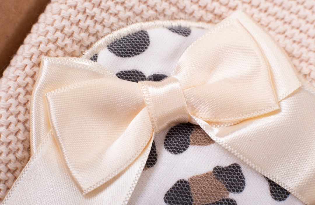 Leopard newborn girl giftset