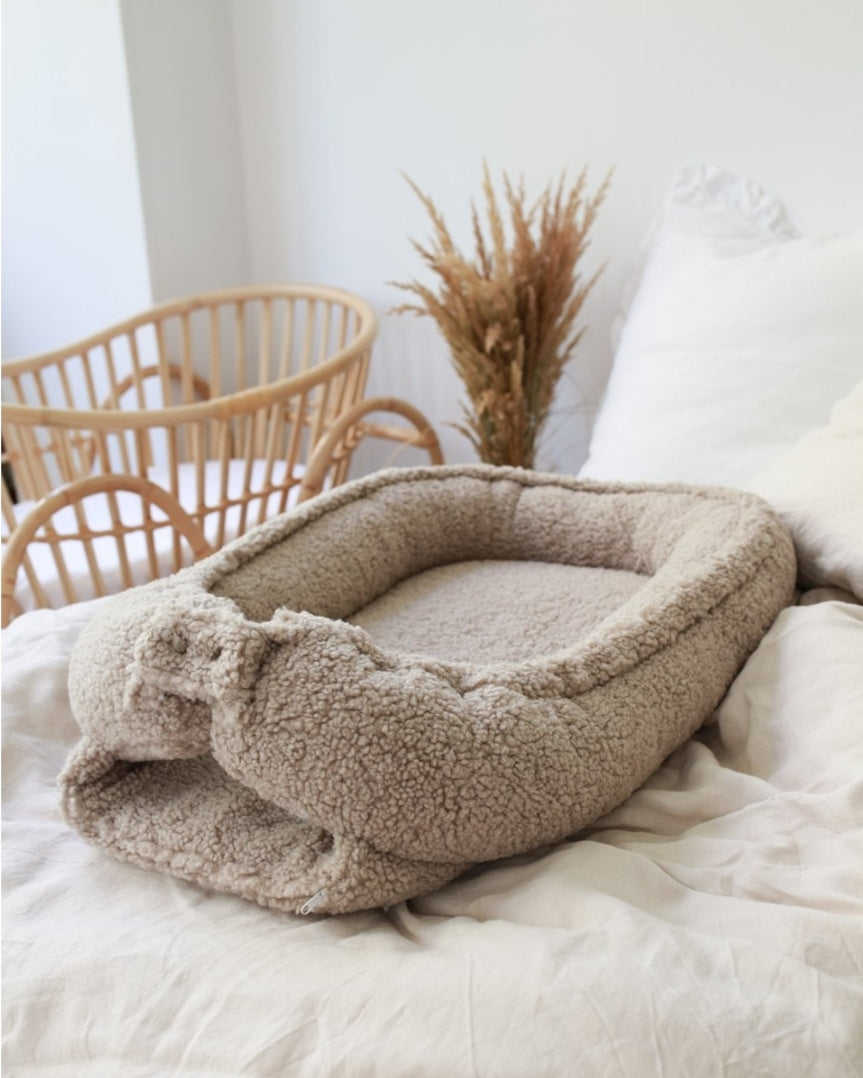 Teddy babynest taupe